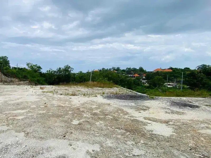 Dijual dan Dikontrakkan Tanah Kavling Sangat Langka Ocean View
Ungasan, Kuta Selatan - Real Estate in Bali