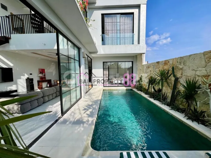 Jual Villa Modern Pantai Batu Bolong Canggu LT 140 M2 - Real Estate in Bali