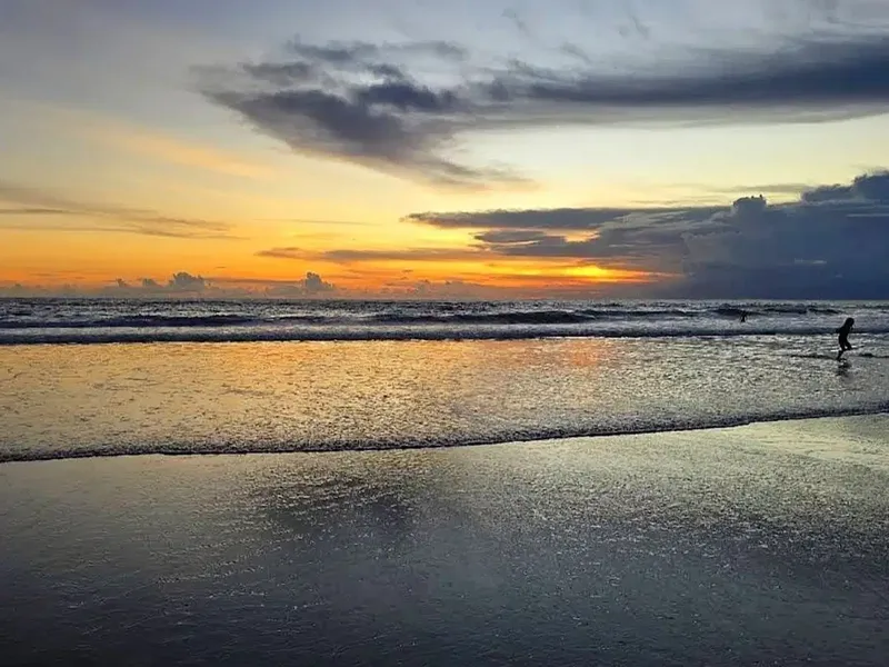 Tanah Jl Batu Belig Kerobokan 500 meter ke Pantai - Real Estate in Bali