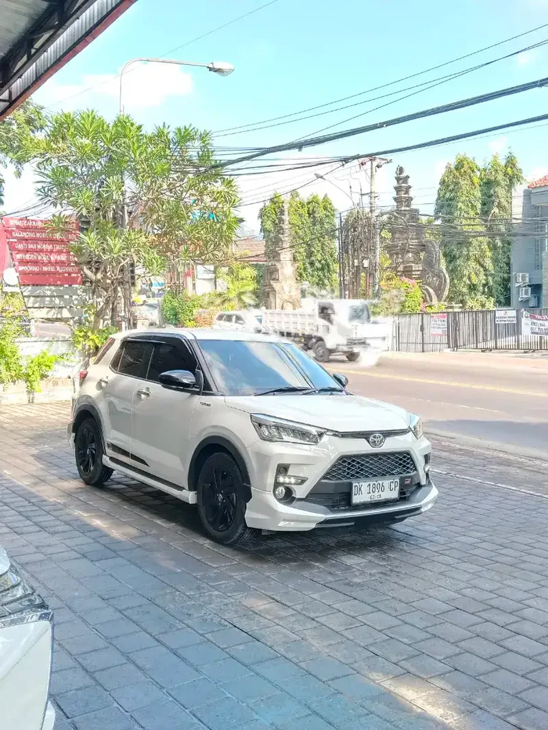 RAIZE GR SPORT TURBO 2023 ASLI BALI KM 20 RB SEPERTI BARU - Vehicles in Bali