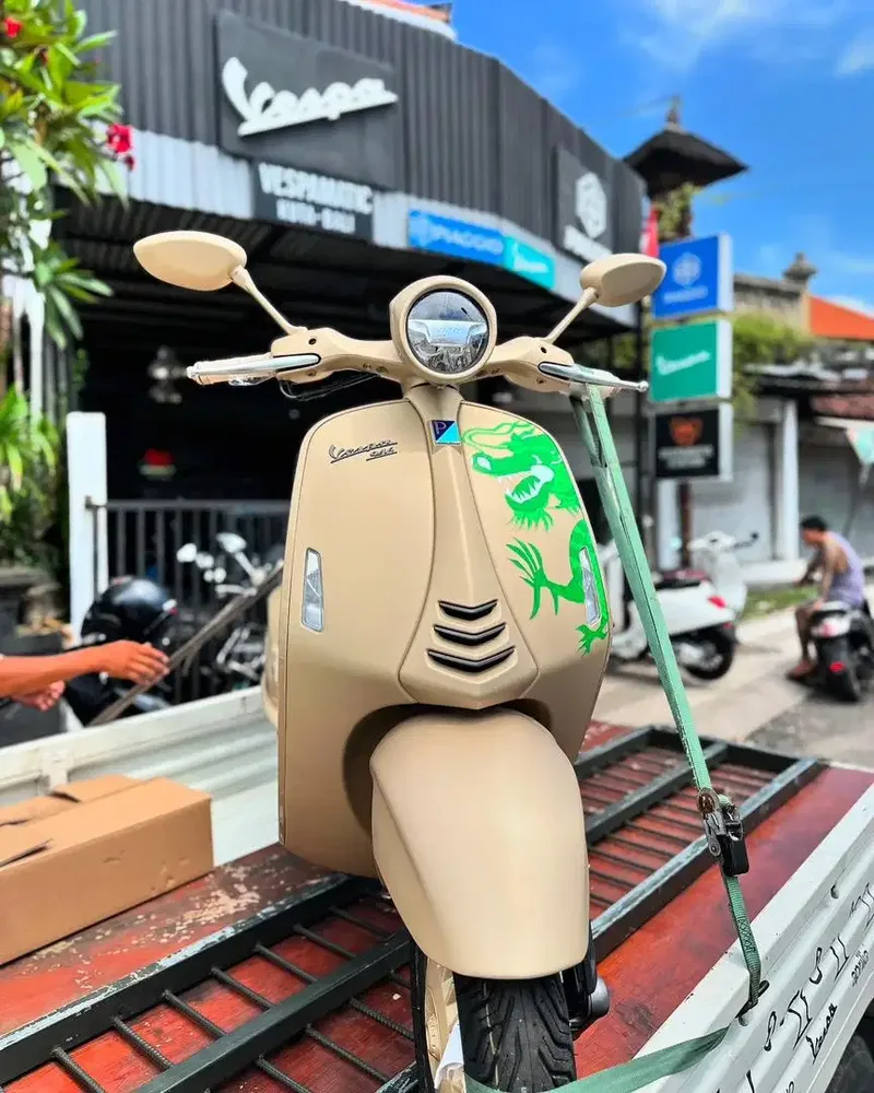 Vespa 946 Dragon limited nocan - Vehicles in Bali
