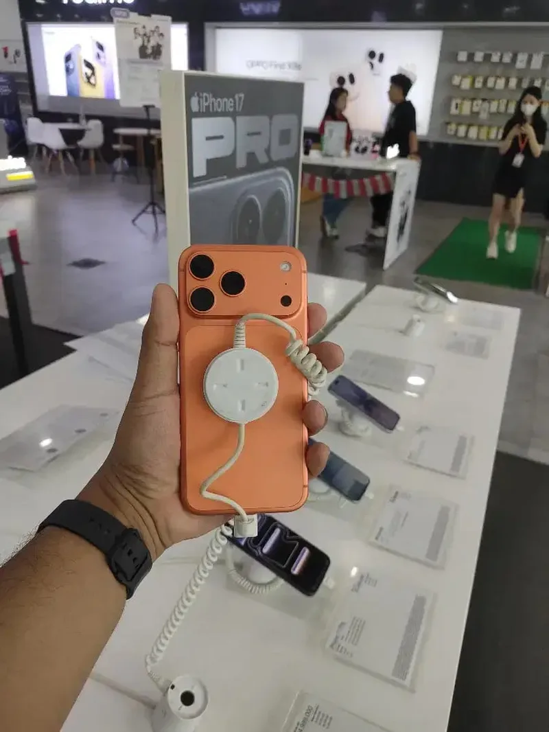 KREDIT IPHONE 17 PRO MAX TANPA BUNGA - Bali in Bali