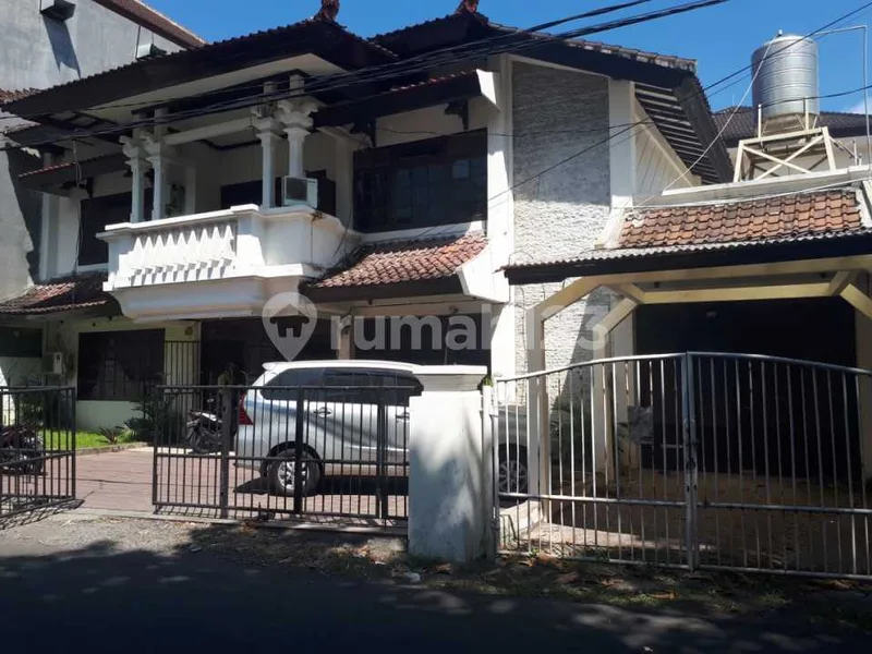 Rumah Kantor di Pusat Kota Denpasar di Jl. Gatot Subroto - Bali in Bali
