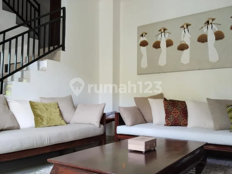 Disewakan Villa Privat Exclusive Dekat Hotel Ayana, Bali - Real Estate in Bali