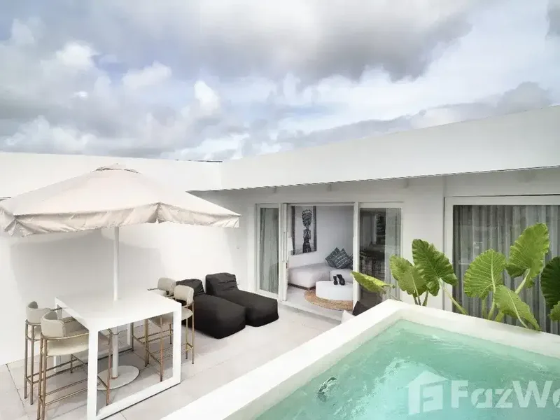 Ocean View Sky Pool 2BR Penthouse in Berawa, Private Rooftop - Real Estate in Bali