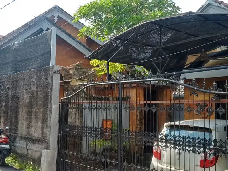 Rumah 4 Kamar Tidur Disewakan di Kerobokan, Kuta Utara - Real Estate in Bali