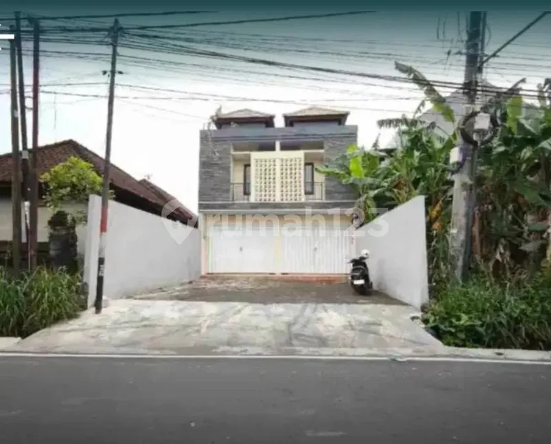 Ruko Strategis Jl. Siulan Raya Denpasar - Cocok Usaha & Investasi - Bali in Bali