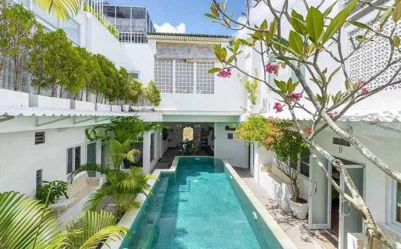 Kost Eksklusif Fully Furnished Dekat Pantai Berawa Canggu Bali - Real Estate in Bali
