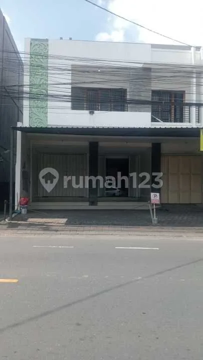 Ruko 2 Lantai di Jalan Utama Imam Bonjol - Bali in Bali
