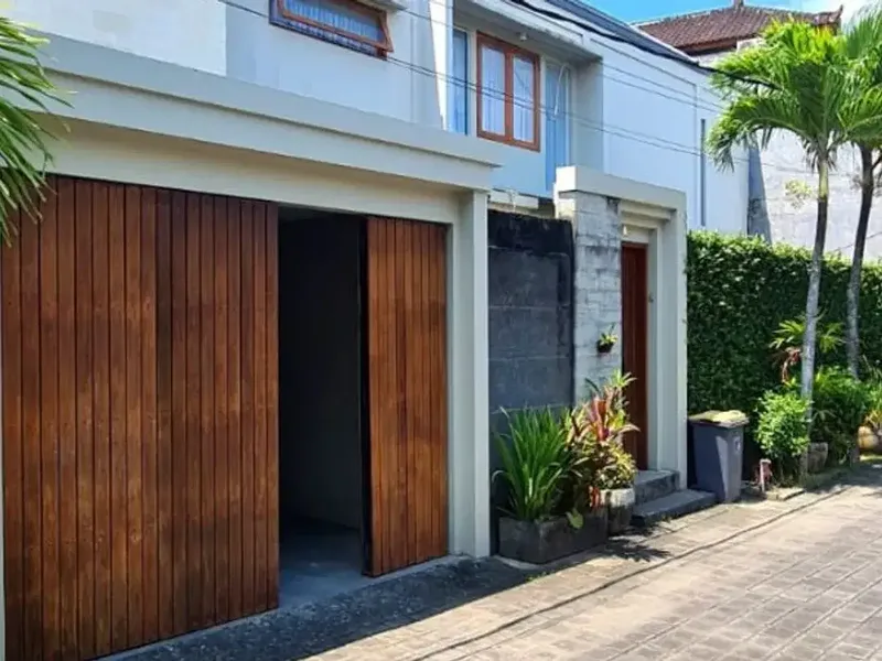 VILLA BAGUS 2 LANTAI DI CANGGU 3 KAMAR - Real Estate in Bali