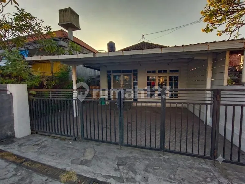 Rumah Minimalis Siap Huni Strategis di Imam Bonjol Denpasar Barat - Real Estate in Bali