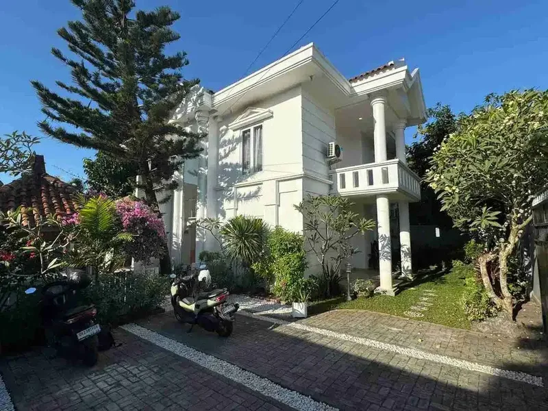 PERFECT VILLA FAMILY FOR RENT IN JIMBARAN - Real Estate in Bali