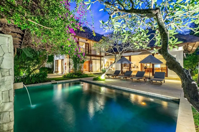 Villa Dijual Lokasi Jimbaran - Real Estate in Bali