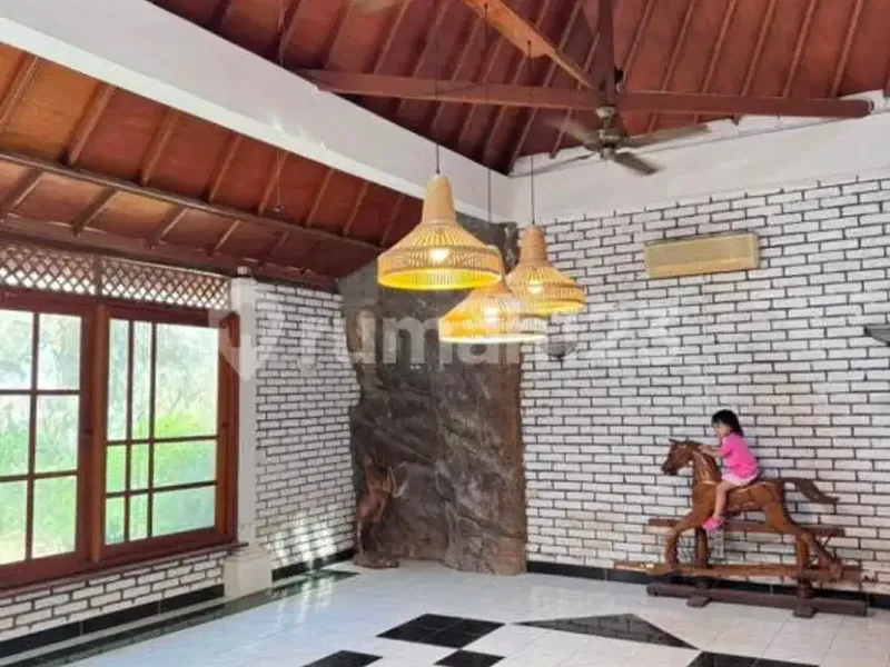 Spacious 5 Bedroom Villa For Rent In Sanur, Private Pool, 700 M² Land, Idr 450 Million/Year - Real Estate in Bali