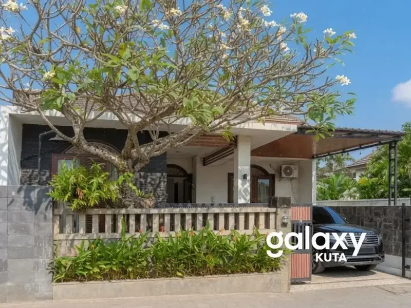 DISEWAKAN RUMAH STRATEGIS DI TUKAD BALIAN RENON DENPASAR - Real Estate in Bali