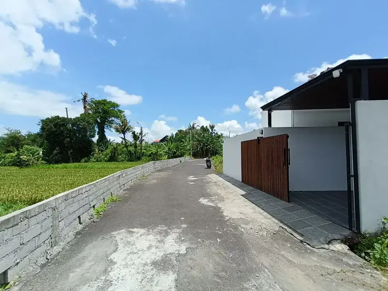 Vila Baru Fully Furnished Walking Distance ke Pantai Saba, Gianyar - Bali in Bali
