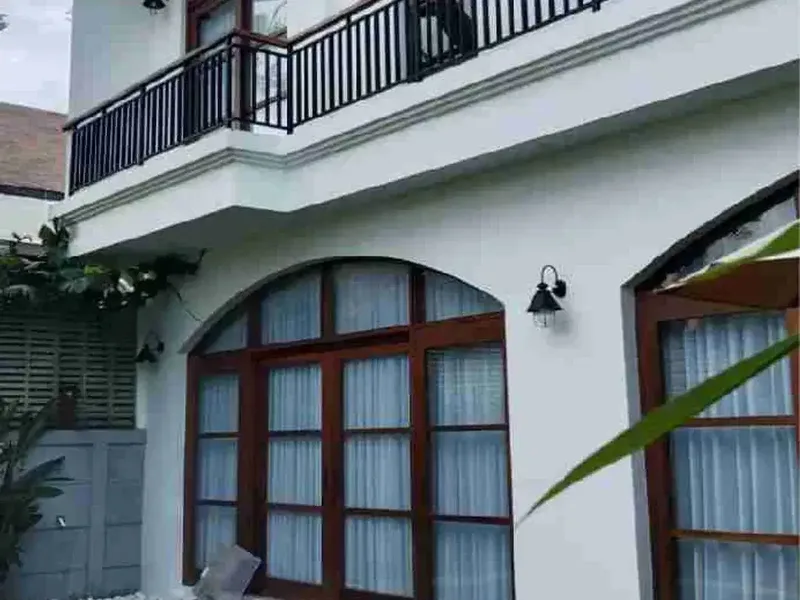 Di jual villa baru sangat bagus dekat dengan resto minimarker dll cocok untuk komersil - Real Estate in Bali