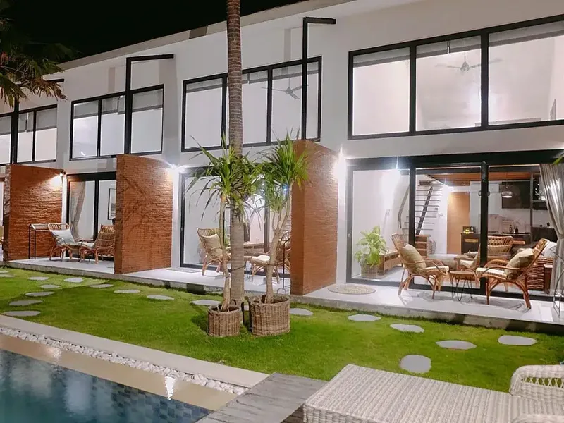 Guesthouse Mezzanine Seminyak Badung - Real Estate in Bali