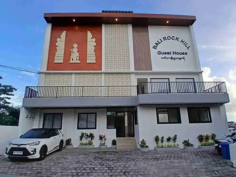 Guest House Eksklusif Uluwatu 21 Kamar Siap Income Pasif - Real Estate in Bali