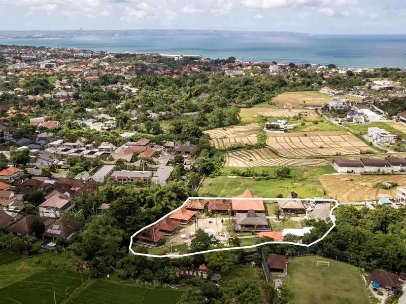 LAHAN PINK ZONE  LOKASI STRATEGIS VIEW SUNGAI DAN SUNSET DI AREA BERAWA CANGGU - Real Estate in Bali