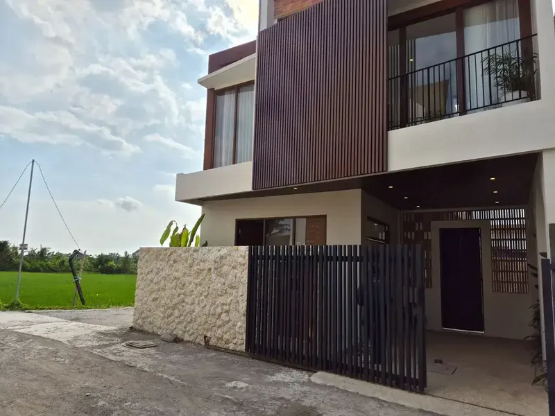 VILLA SHM VIEW SAWAH ABADI DEKAT PANTAI KEDUNGU - Real Estate in Bali