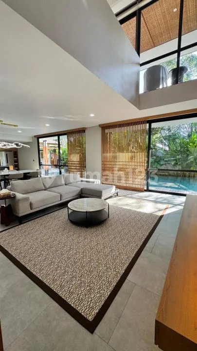Sale Luxury Modern Tropical Villa Jimbaran - Bali in Bali