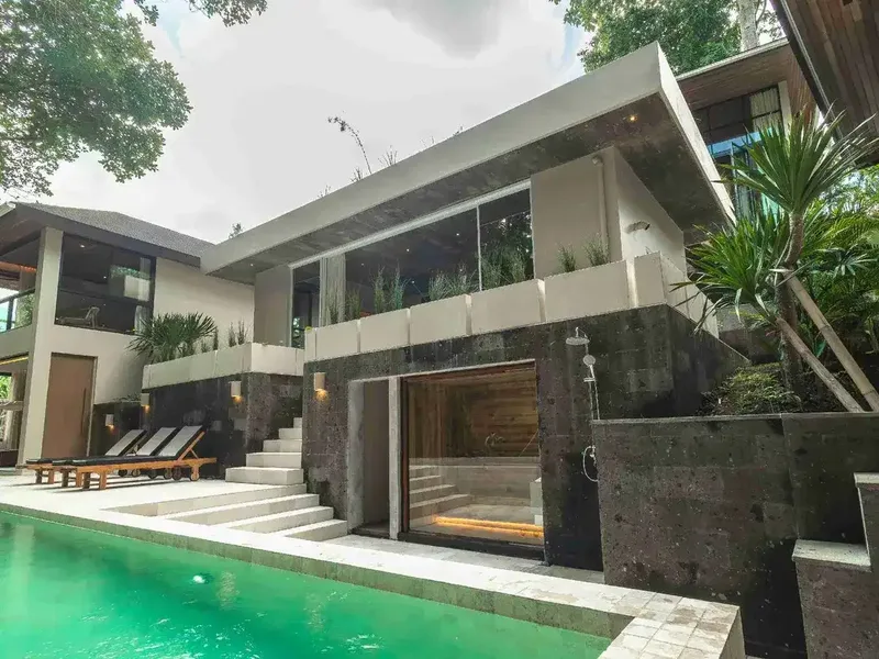 Complex Villa with 7 Bedroom, Ready for Daily Rental Bussiness at Canggu - Bali in Bali