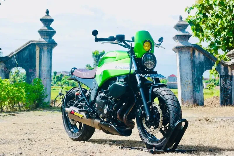 Kawasaki ER6 Custom Rapi, MT25, R25, CBR250RR, Versys 250, KTM 390 - Vehicles in Bali