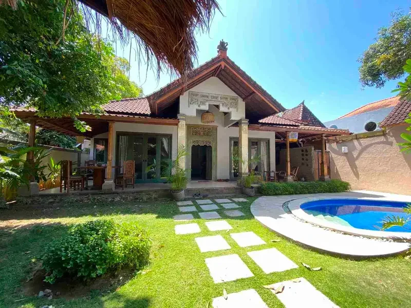 villa beachside Sanur bali - Real Estate in Bali