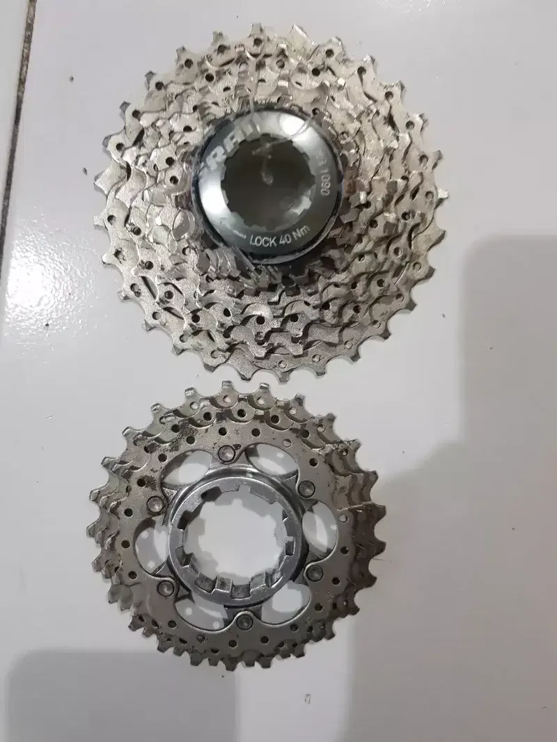 Dura Ace Spocket 11-25/11-28t Normal,Bonus Rantai - Vehicles in Bali