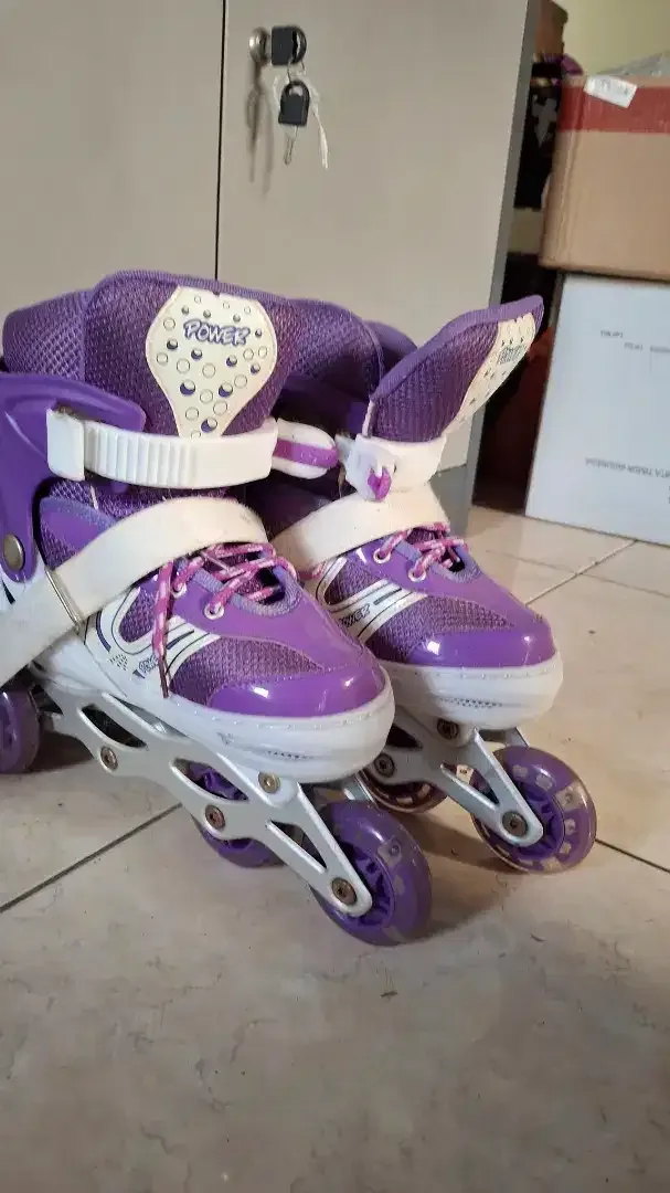 Sepatu roda anak - Fashion in Bali
