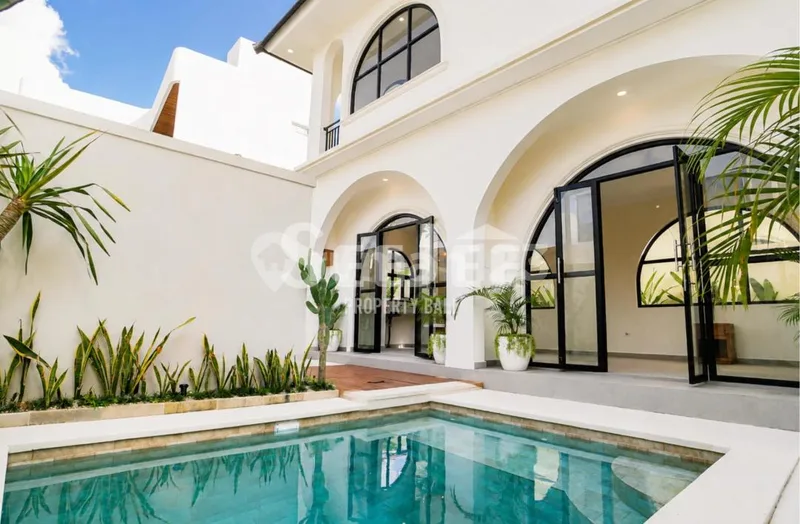 Dijual Villa Baru Siap Huni - Hak Milik - 3 Kamar - di Buduk Dekat Canggu, Bali - Area Berkembang Pesat - Svfc066 - Bali in Bali