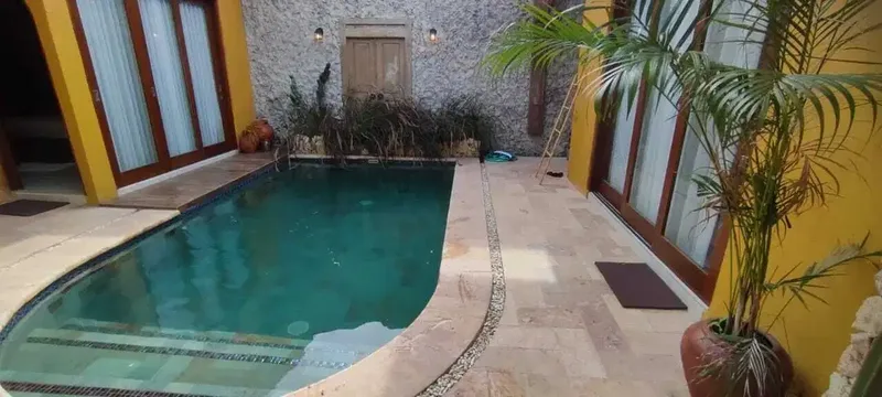 FOR SALE VILLA READY UNIT 3 BR LOKASI STARTEGIS JIMBARAN - Real Estate in Bali