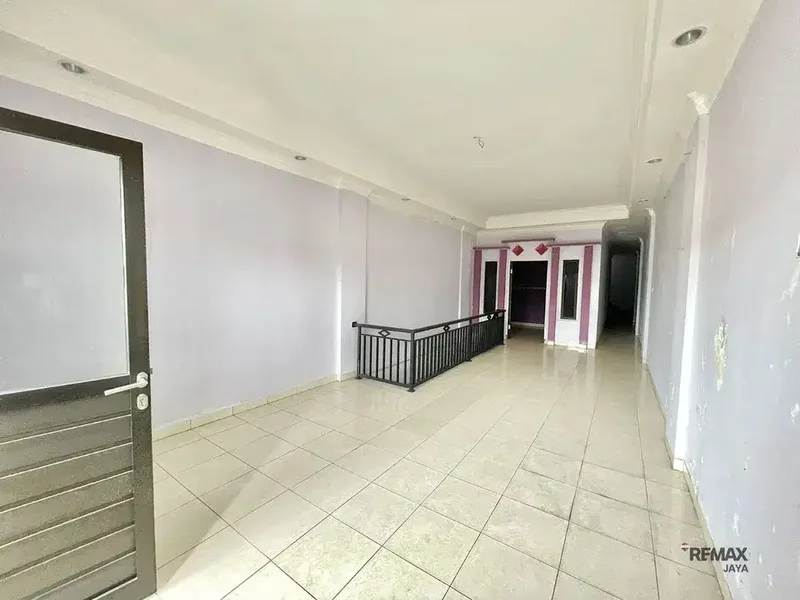 Ruko 4 lantai sangat cocok untuk usaha kawasan bisnis Dijual, di Kuta - Real Estate in Bali