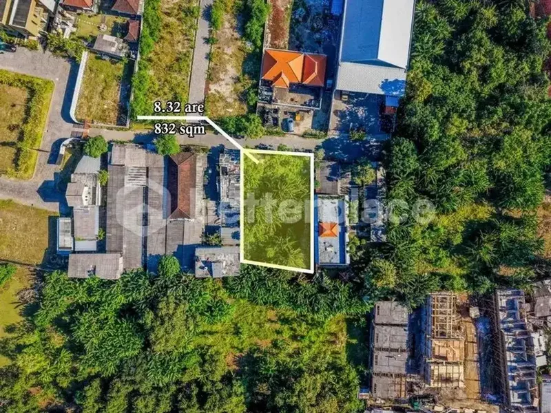 Rare Freehold Investment 832 sqm Land in Prime Bukit Jimbaran Location, Surrounded by Nature and Just Minutes from Jimbaran Beach - Real Estate in Bali