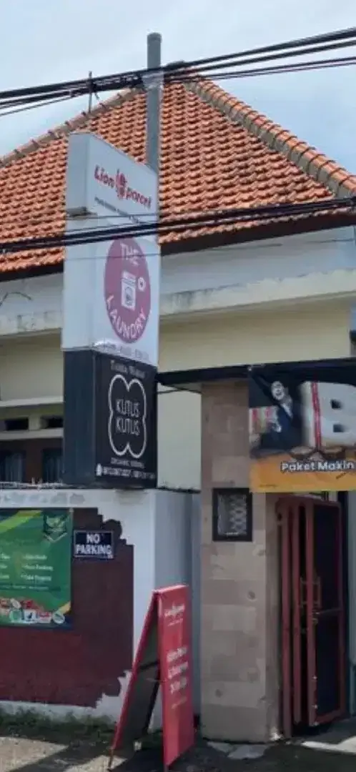 Tiang nya neon box - Other in Bali
