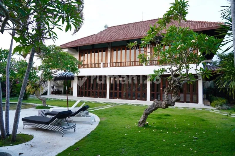 Luxury Villa Bumbak Umalas Main Road 4Br SHM For Sale Pa11 - Bali in Bali