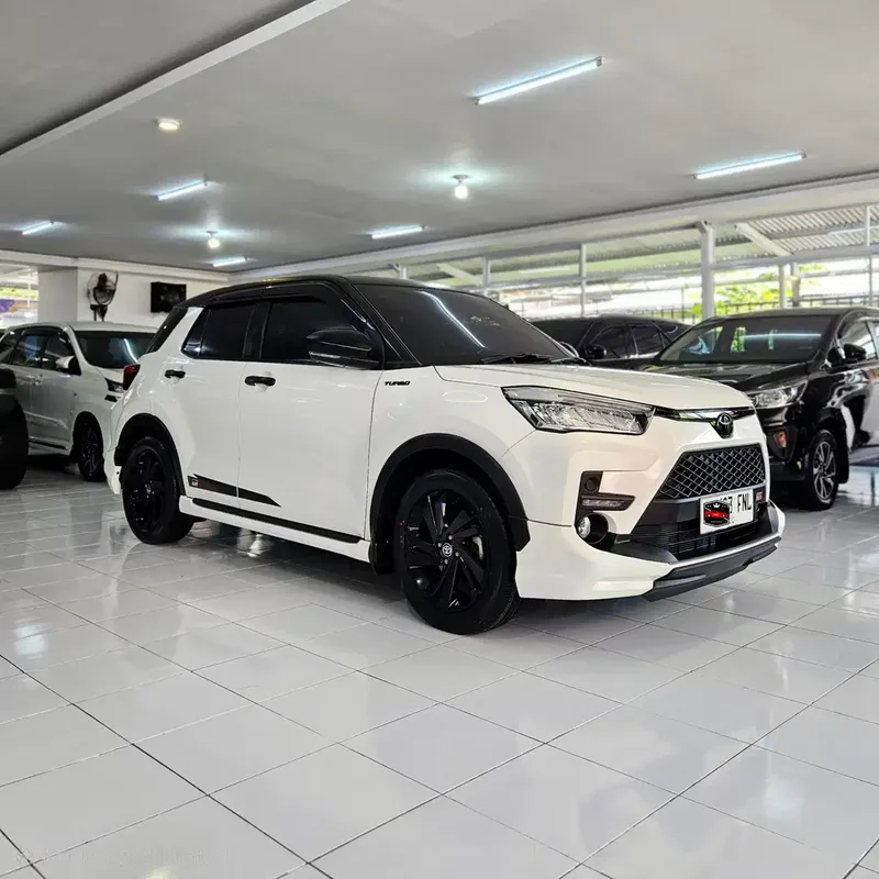 [2021] DP 7jt! Raize GR Sport 1.0 Turbo matic 2021 LowKM bkn TSS 2022 - Vehicles in Bali