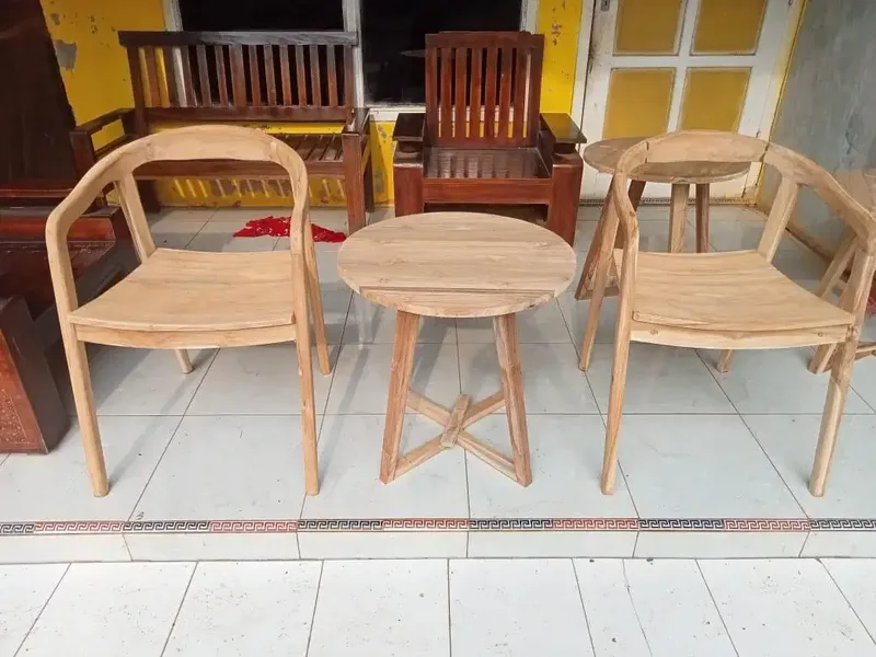 kursi cafe kursi makan selly kaki kotak bahan full kayu jati - Home & Garden in Bali