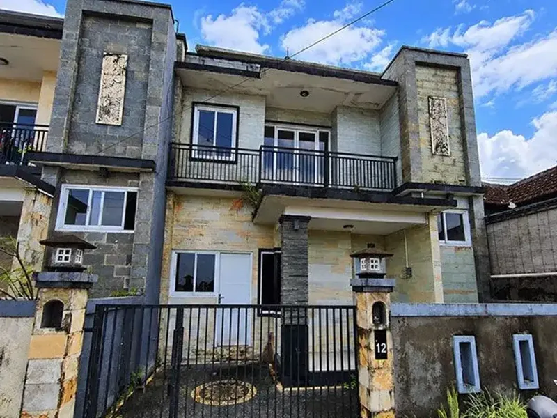 [AMS-024.BLR] Dijual 2 Unit Rumah Strategis 2 Lantai Siap Huni – View Sawah | Cekomaria -  Denpasar Utara - Real Estate in Bali