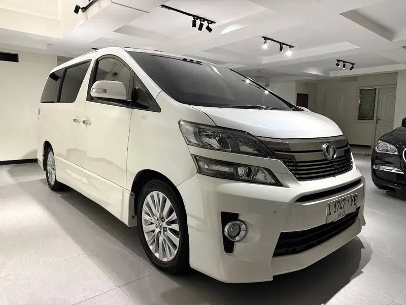 VELLFIRE ZG premium sound 2014 VELLFIRE ZG PS 2013 VELLFIRE 2013 CBU - Vehicles in Bali