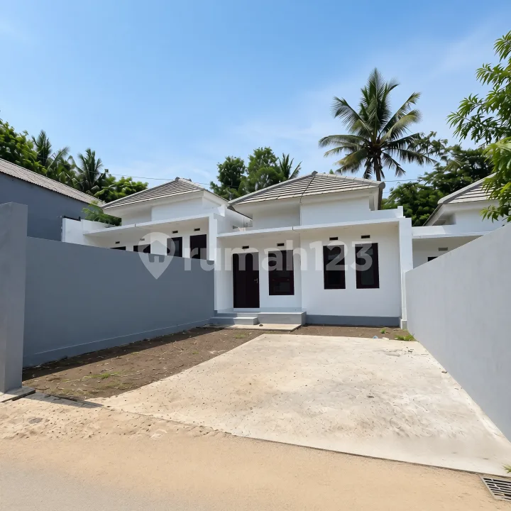 Rumah SHM 1 Lantai, Bonus Canopy dan bisa Cicilan Bertahap - Real Estate in Bali
