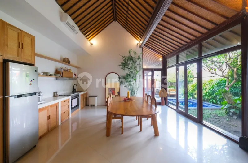 Spacious 3-Bedroom Villa In Quiet Umalas - Real Estate in Bali