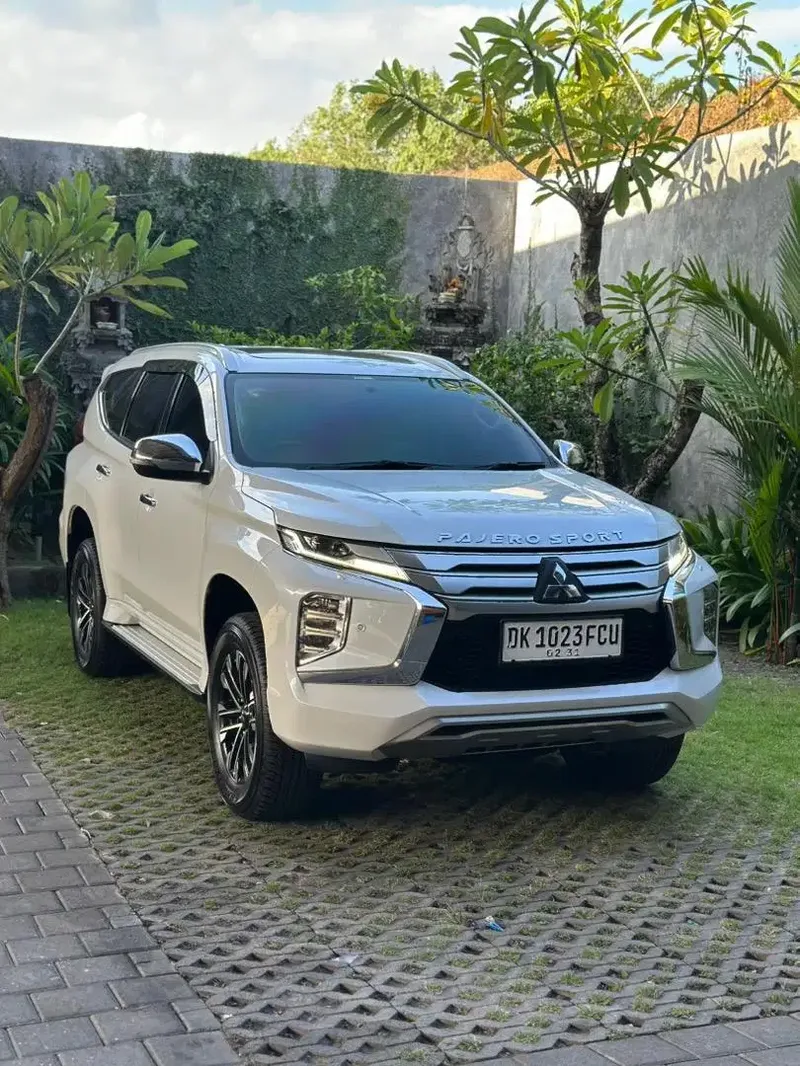 PAJERO DAKAR 2022 NEW MODEL LOW KM ISTIMEWA SIAP PAKAI - Vehicles in Bali