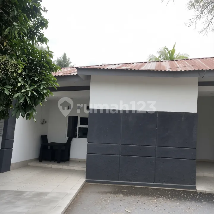 Rumah Minimalis dan Nyaman di Daerah Ubud - Semi Furnished - Real Estate in Bali