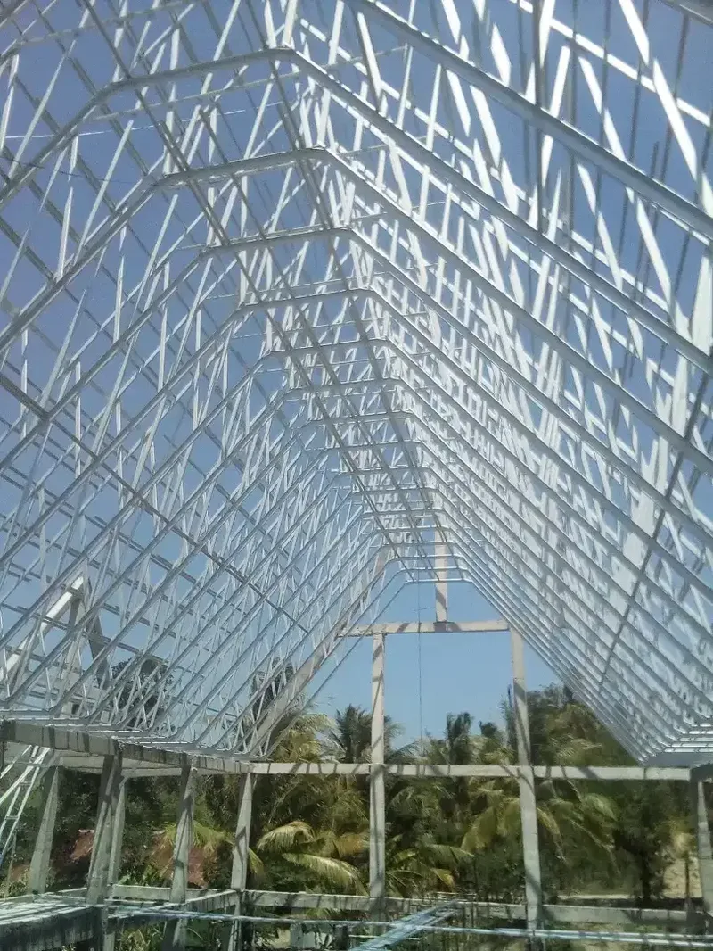 Pasang baja ringan terpasang rapi - Home & Garden in Bali