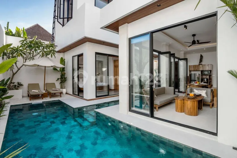 Villa Baru Desain Modern 3 Kamar Furnish di Kerobokan Bali - Real Estate in Bali