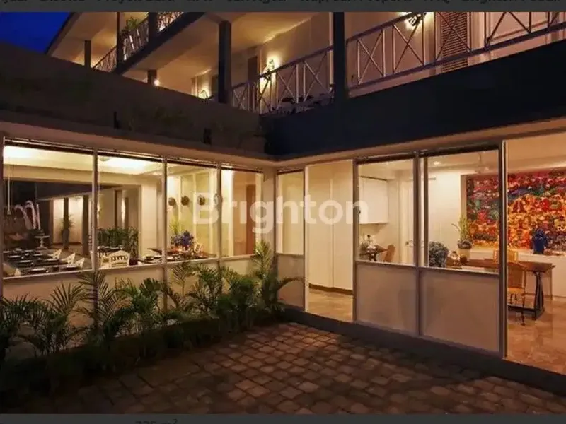 DIJUAL – HOTEL 3 LANTAI 11 KAMAR | PETITENGET, KUTA - Real Estate in Bali