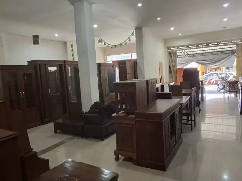 Disewakan Ruko Gandeng di Sesetan , Denpasar Selatan - Real Estate in Bali