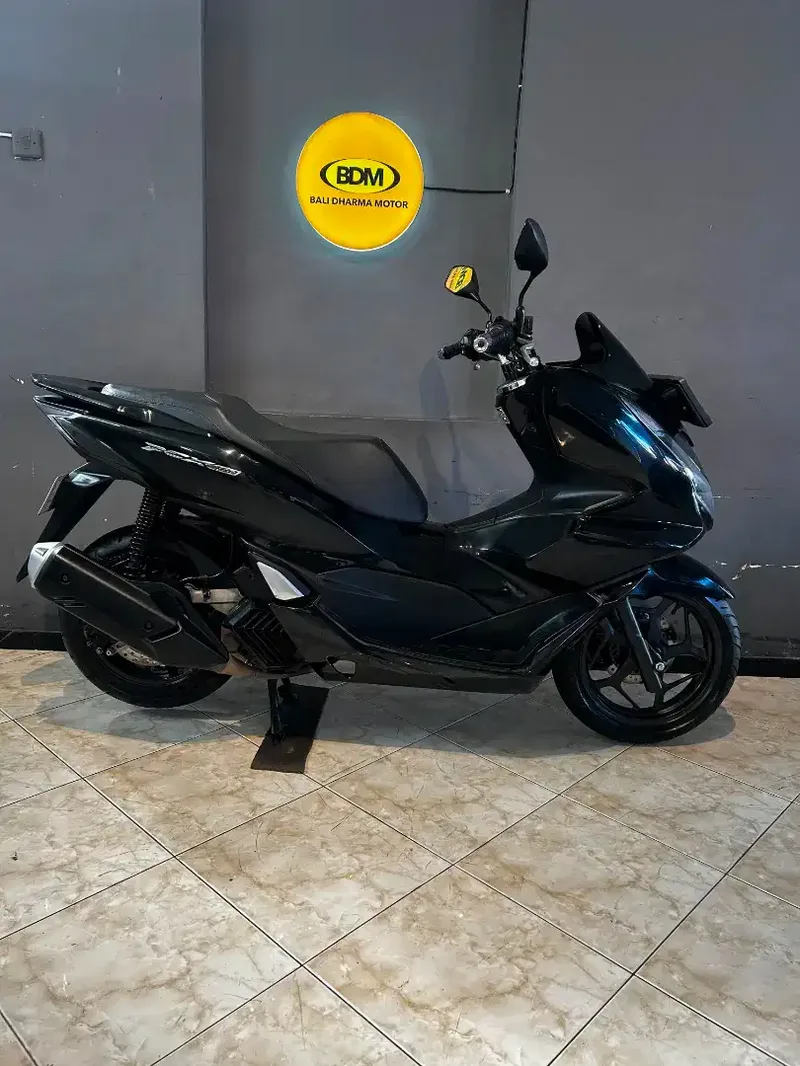Honda PCX.  160 CC thn. 2024 cash. Bali dharma motor - Vehicles in Bali